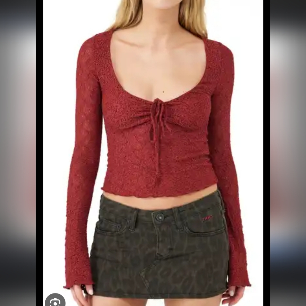 BDG Urban Outfitter Kimchi Blue Quinn Lace Long Sleeve Top Medium - Picture 2 of 16